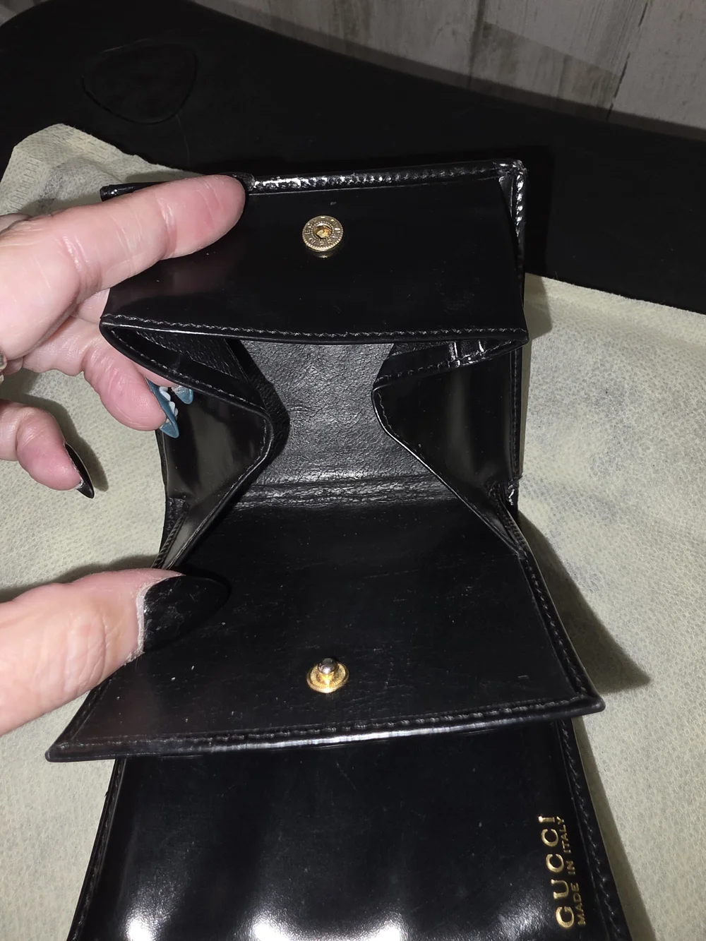 Men's Gucci Leather Bi-Fold Wallet